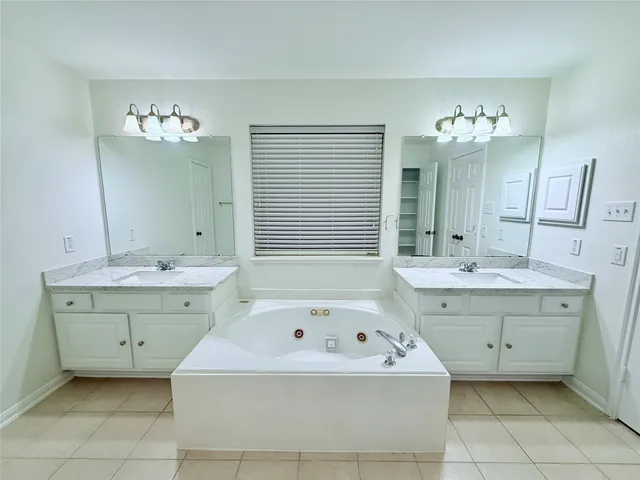 $2,400 | 13714 Brighton Park Drive, Houston, TX 77044