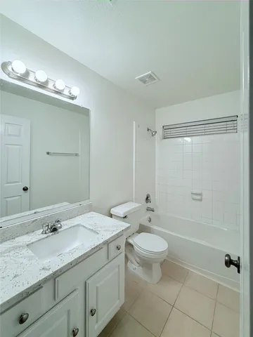 $2,400 | 13714 Brighton Park Drive, Houston, TX 77044