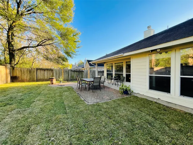 $2,400 | 13714 Brighton Park Drive, Houston, TX 77044