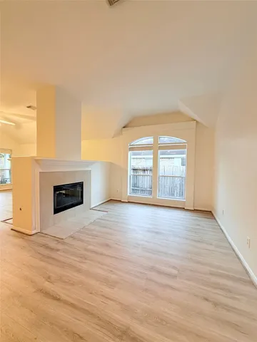 $2,400 | 13714 Brighton Park Drive, Houston, TX 77044