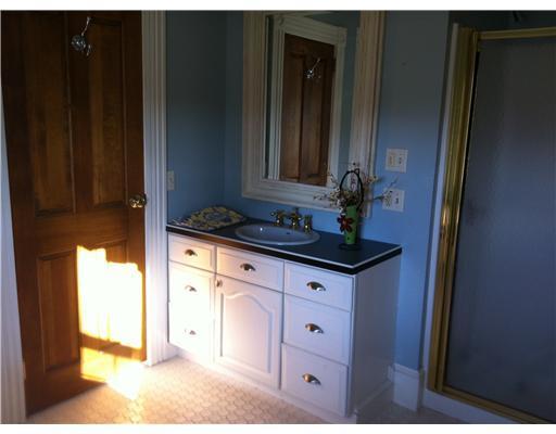 950 North Road North Yarmouth, ME 04097 - Photo 8 of 12 Master Bath/Spa.