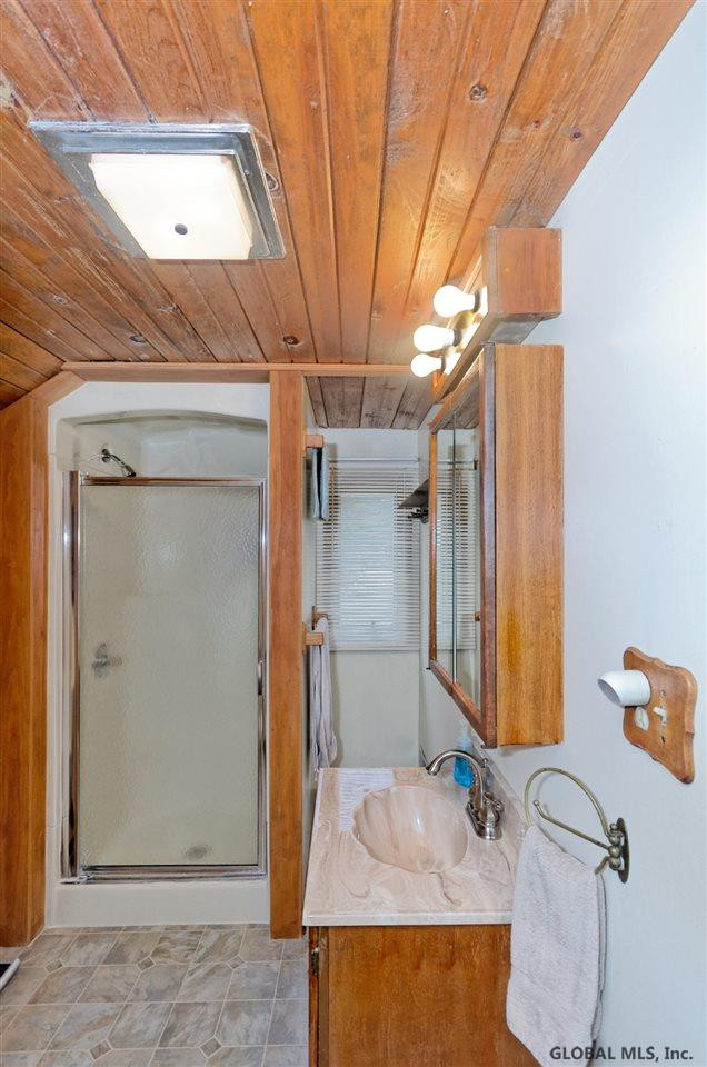 6 Pinewood Road Guilderland, NY 12084 - Photo 27 of 33 Photo 27