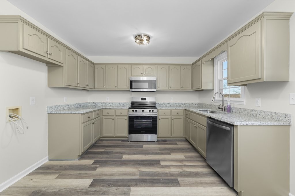 368 Davis Jones Road Rock Island, TN 38581 - Photo 9 of 28 Gallery Image 9
