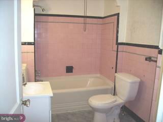 1939 Ashley Road Philadelphia, PA 19138 - Photo 3 of 4 Gallery Image 3