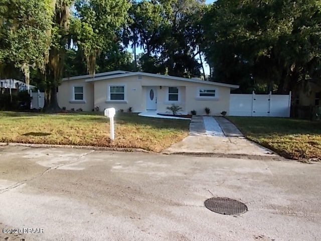 1048 Peter Road Daytona Beach, FL 32114 - Photo 3 of 24 1048 Peter Road 003
