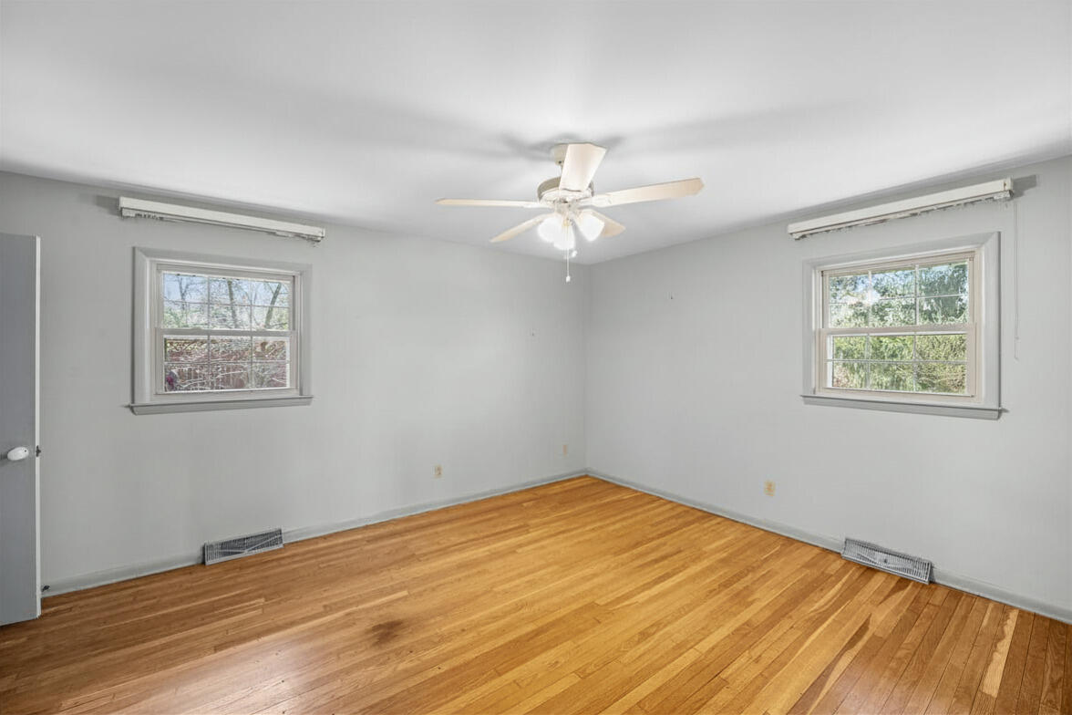 3195 Roxburg Drive Lexington, KY 40503 - Photo 27 of 53 b1d80a43-28c8-4f12-a714-175ff7b66a57