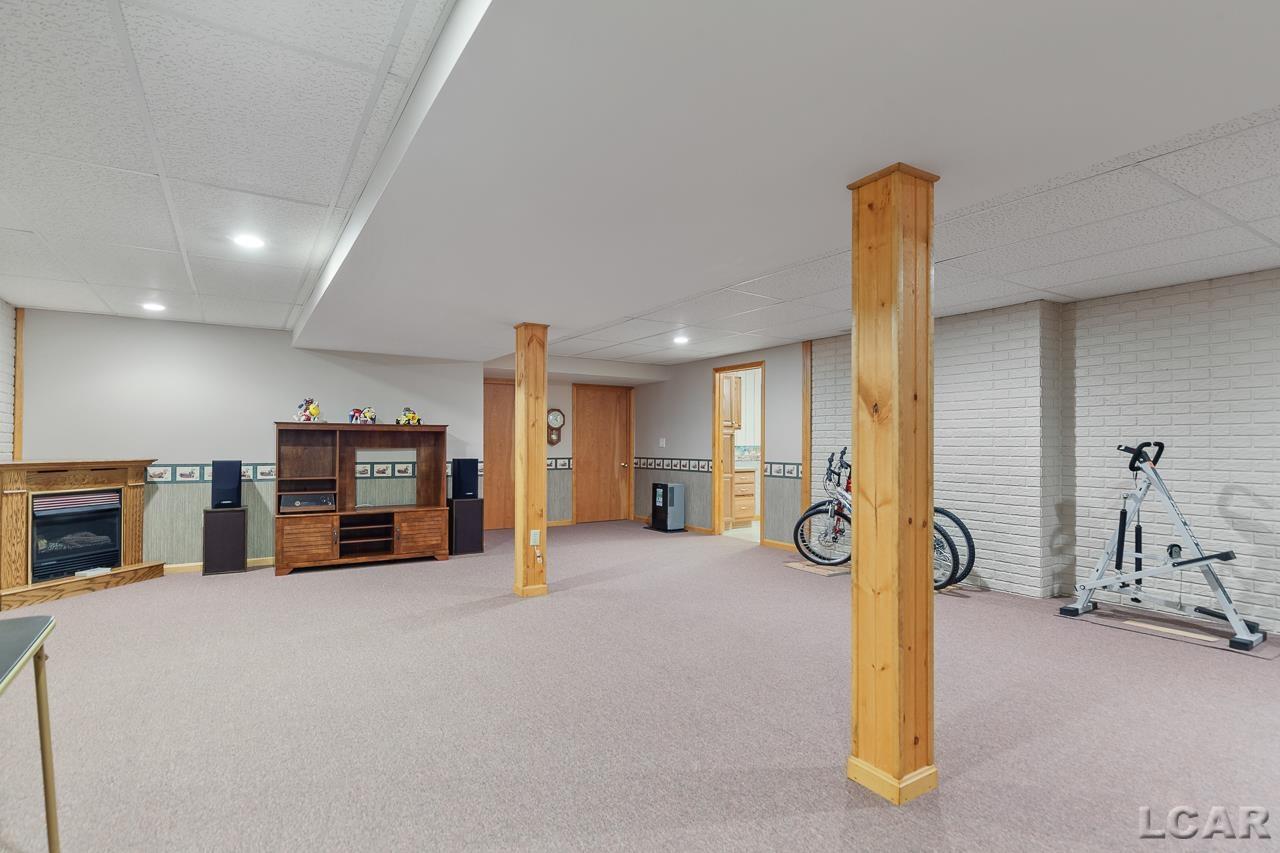 8384 Stephenson Road Onsted, MI 49265 - Photo 24 of 47 50091177-23.JPG