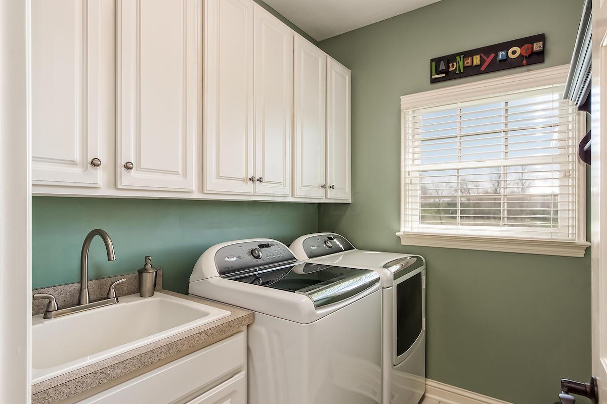 7815 Cook Road Powell, OH 43065 - Photo 17 of 41 Gallery Image 17