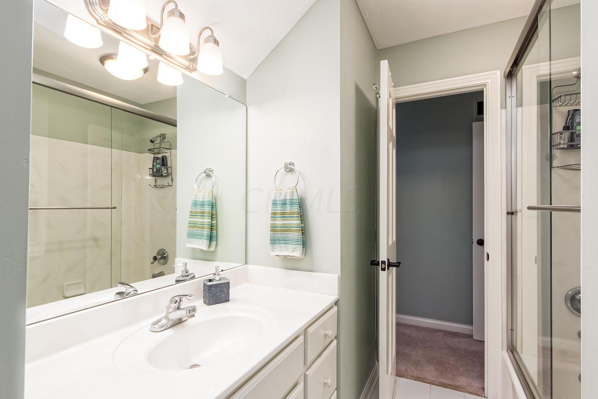 7815 Cook Road Powell, OH 43065 - Photo 26 of 41 Gallery Image 26