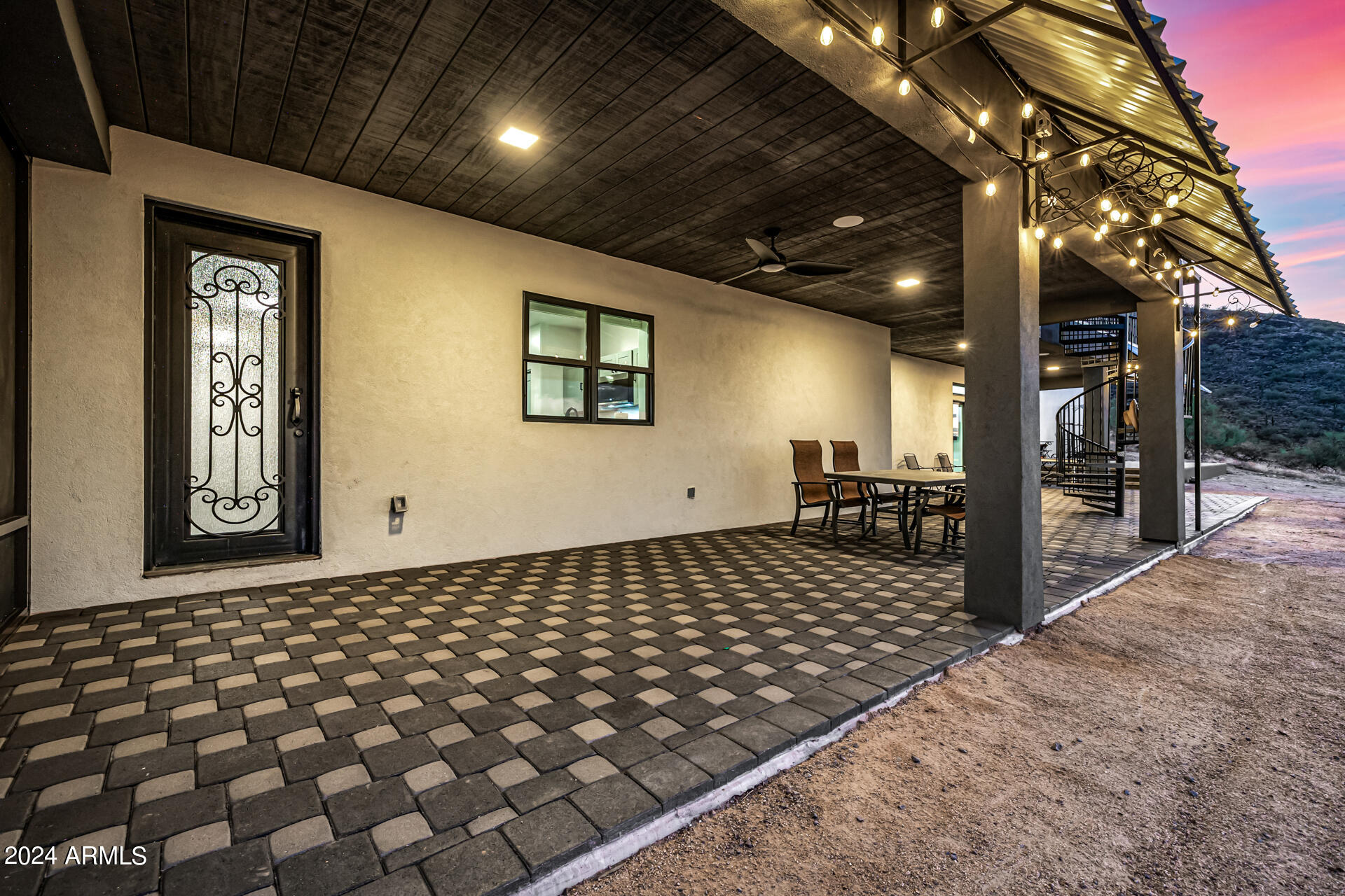 1829 West Cloud Road Phoenix, AZ 85086 - Photo 77 of 137 a view of a porch