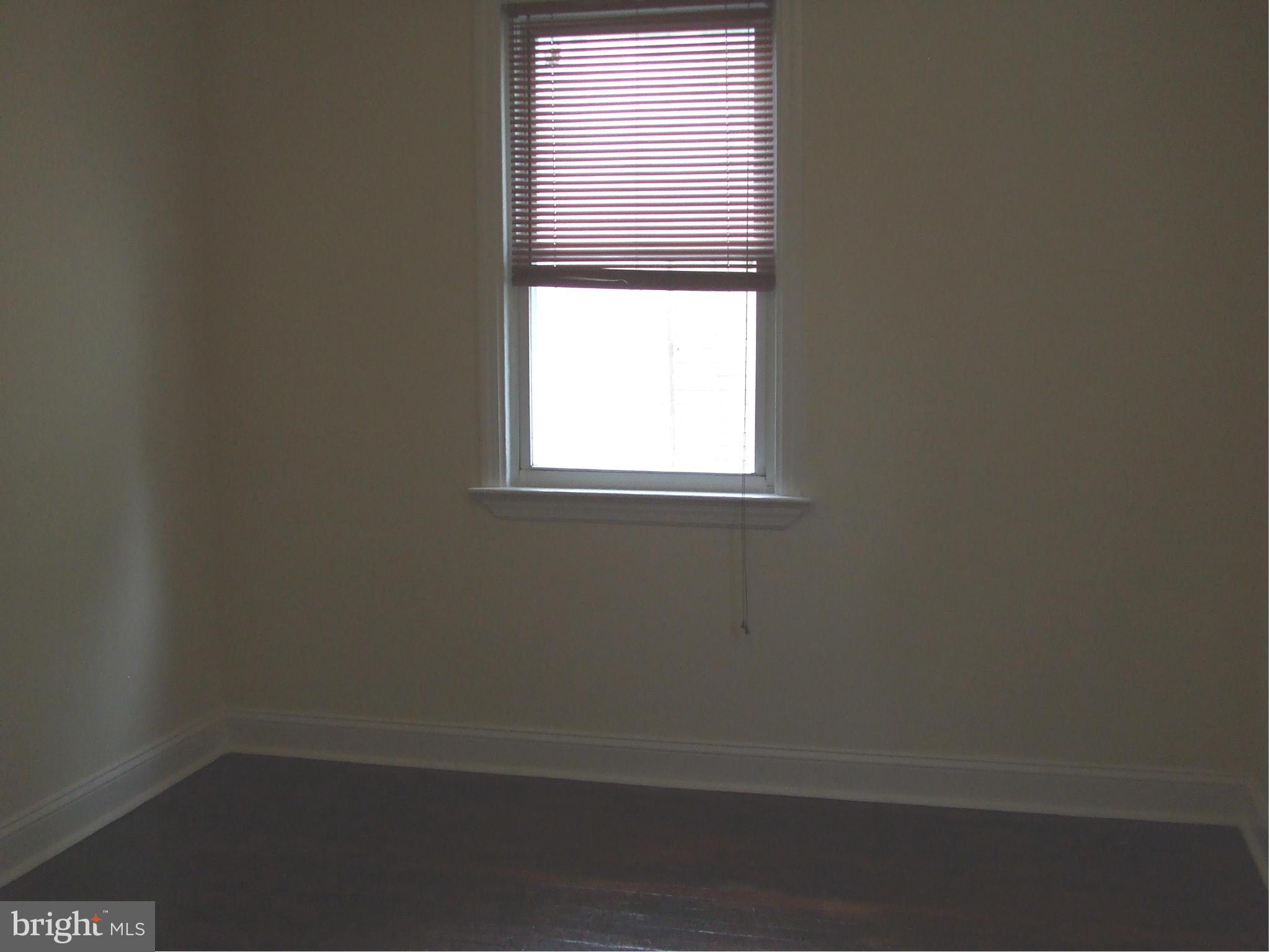 5711 Landover Road Hyattsville, MD 20784 - Photo 3 of 11 Dining Room