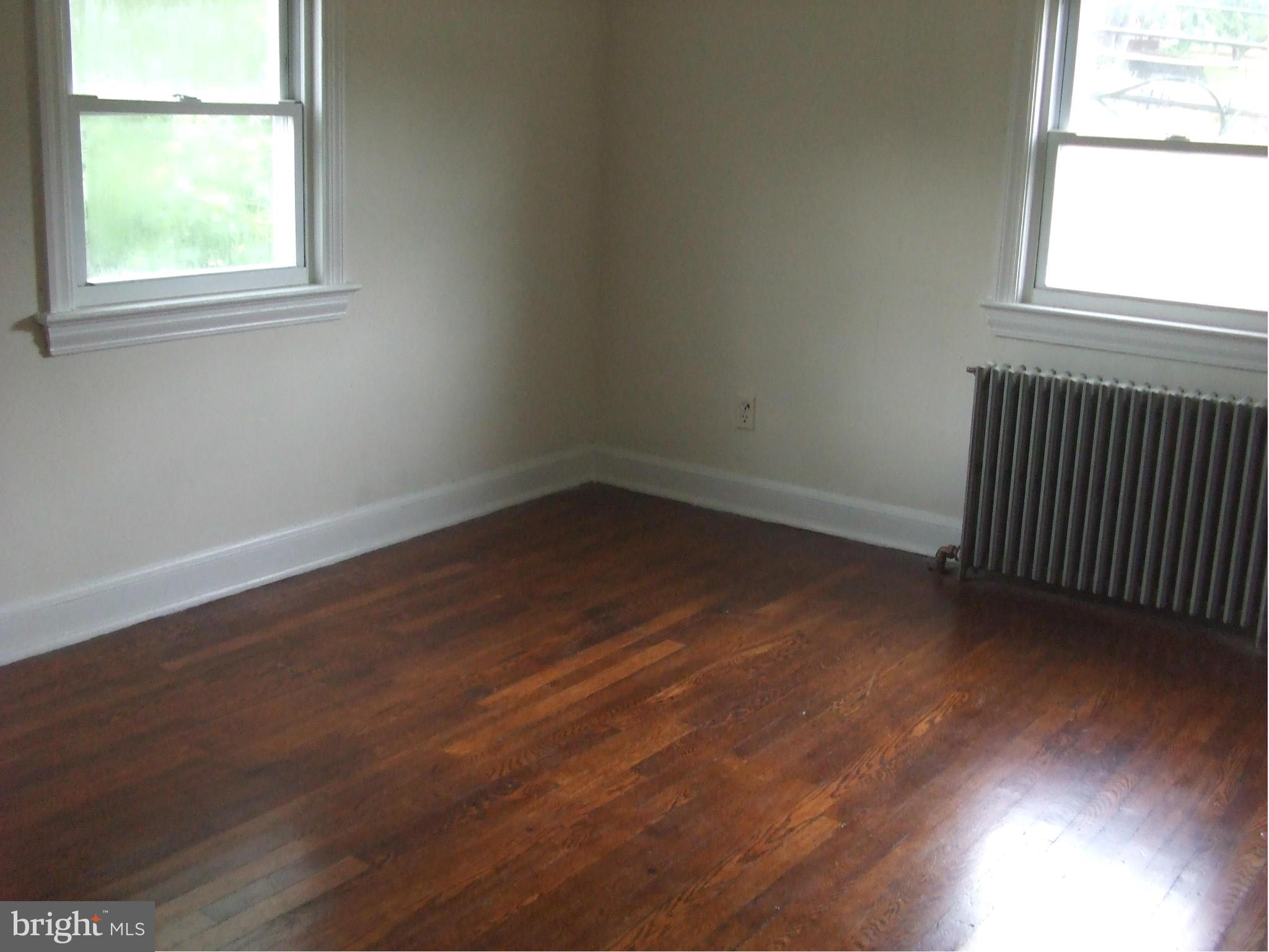 5711 Landover Road Hyattsville, MD 20784 - Photo 6 of 11 Bedroom