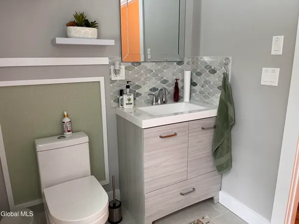 $775,000 | 41 Moffitt Road, Chester, NY 12817