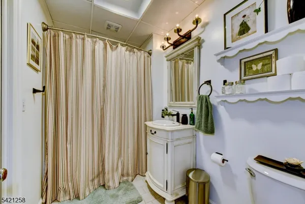 $2,400 | 11 Sterling Parkway, Unit 1, Ogdensburg, NJ 07439