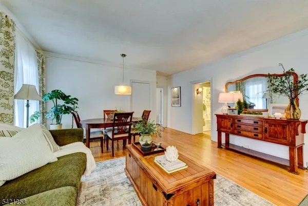 $2,400 | 11 Sterling Parkway, Unit 1, Ogdensburg, NJ 07439