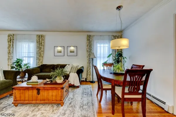 $2,400 | 11 Sterling Parkway, Unit 1, Ogdensburg, NJ 07439