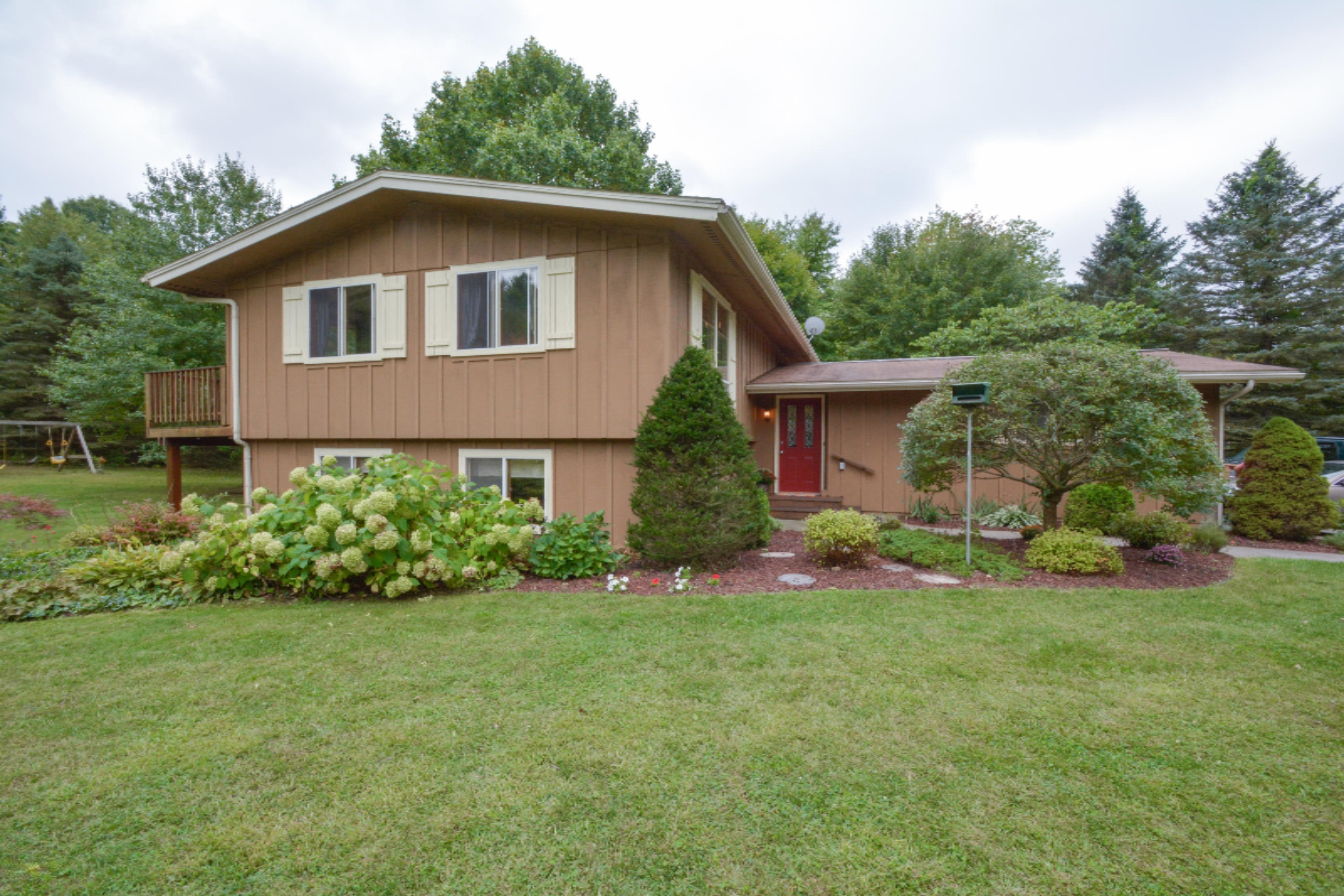 1550 Meachem Road Battle Creek, MI 49017 - Photo 1 of 49 1550 Meachem rd. BC (1)