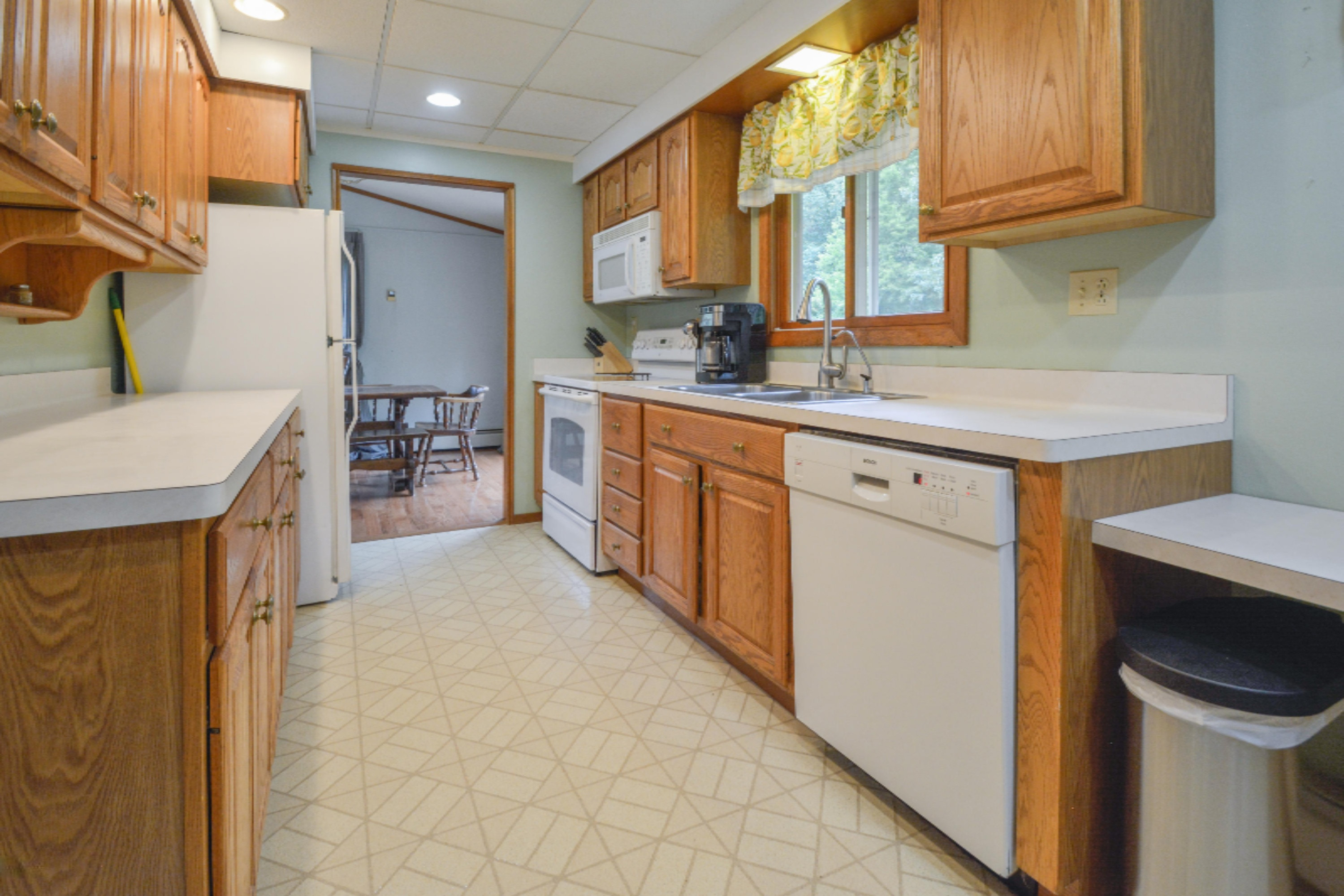 1550 Meachem Road Battle Creek, MI 49017 - Photo 11 of 49 1550 Meachem rd. BC (12)