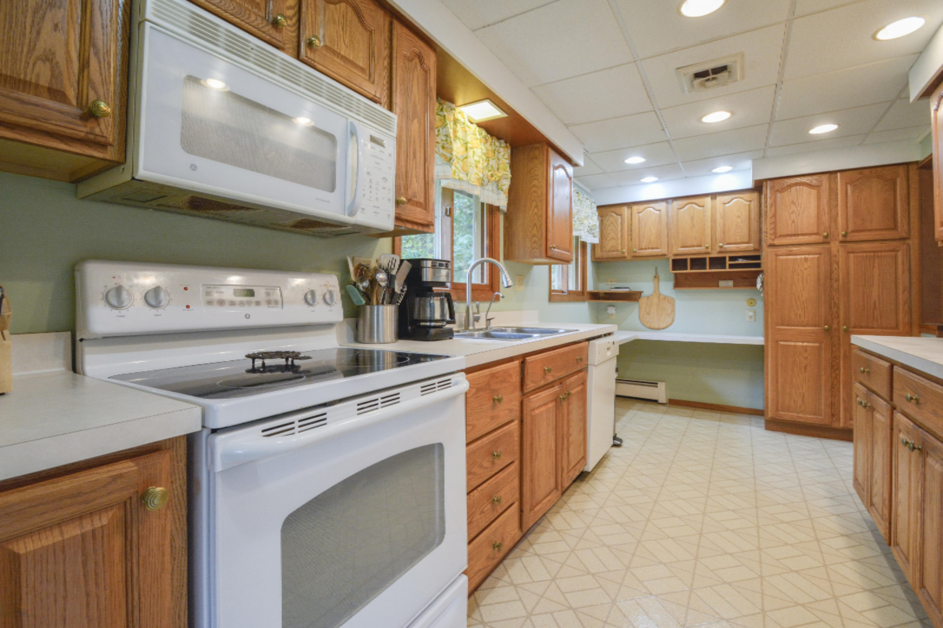 1550 Meachem Road Battle Creek, MI 49017 - Photo 10 of 49 1550 Meachem rd. BC (11)
