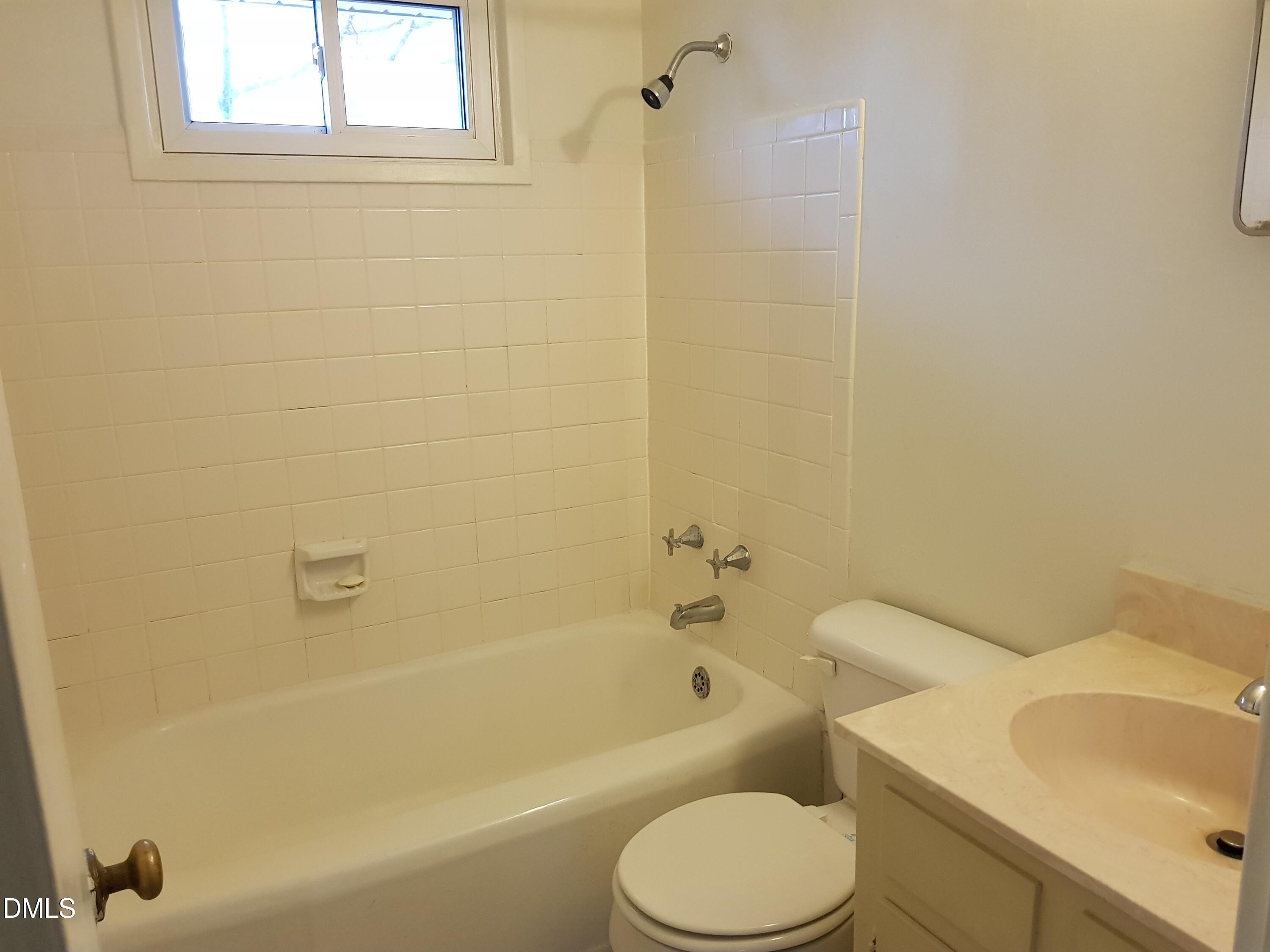 705 Daniels Street, Unit C Raleigh, NC 27605 - Photo 7 of 9 20181214_121608