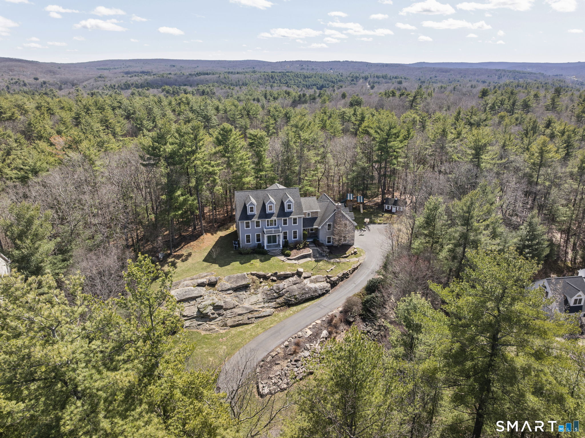 1197 Neipsic Road Glastonbury, CT 06033 - Photo 2 of 40