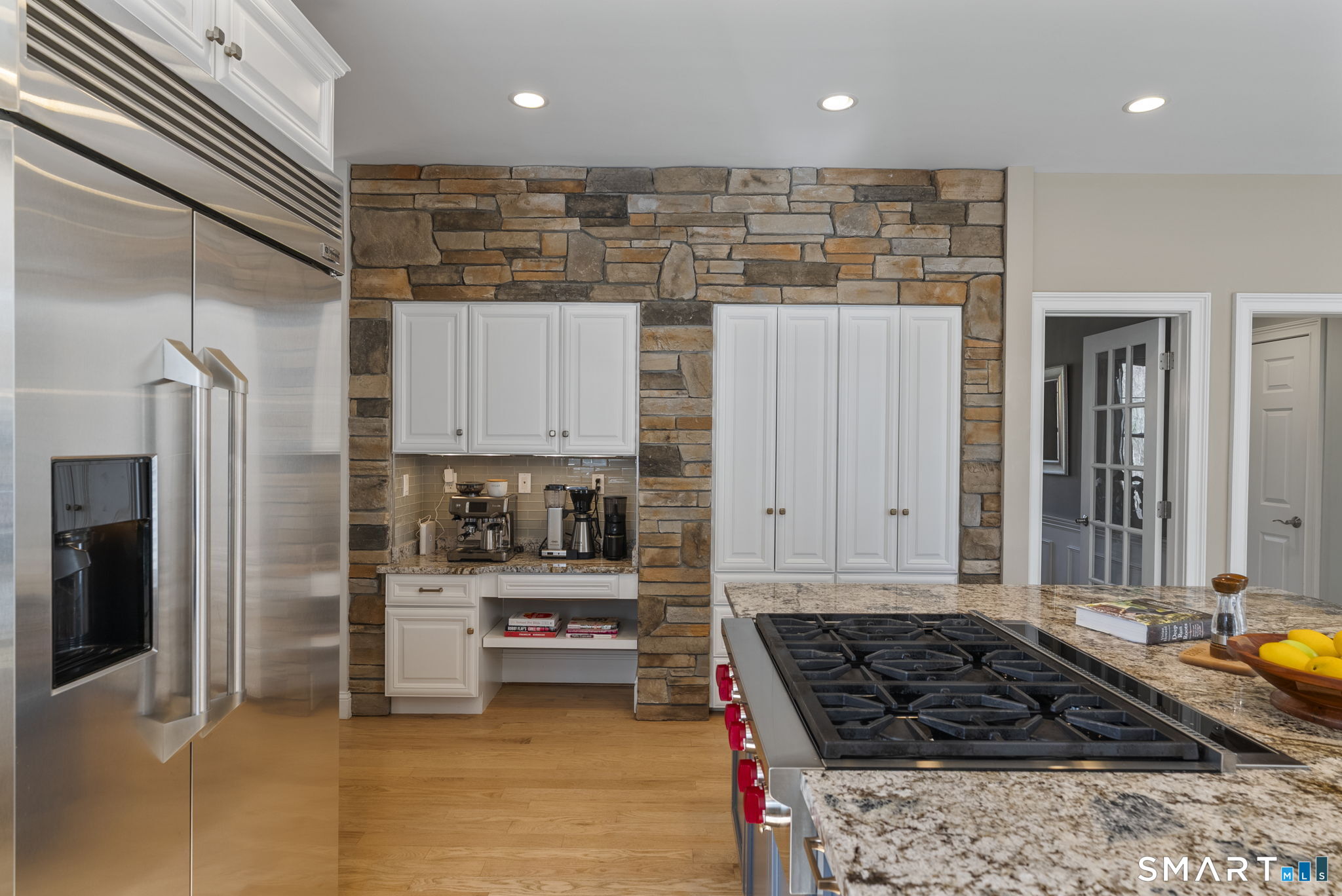 1197 Neipsic Road Glastonbury, CT 06033 - Photo 9 of 40