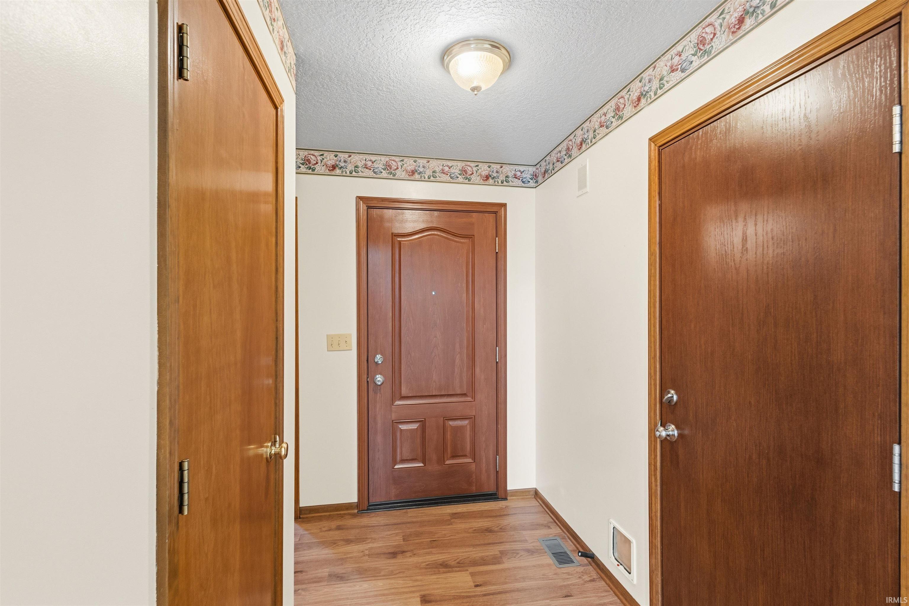 705 Benderlock Way Fort Wayne, IN 46804 - Photo 15 of 33 Gallery Image 15