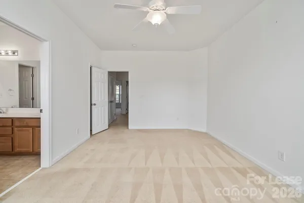 $2,700 | 413 Armour Street, Davidson, NC 28036
