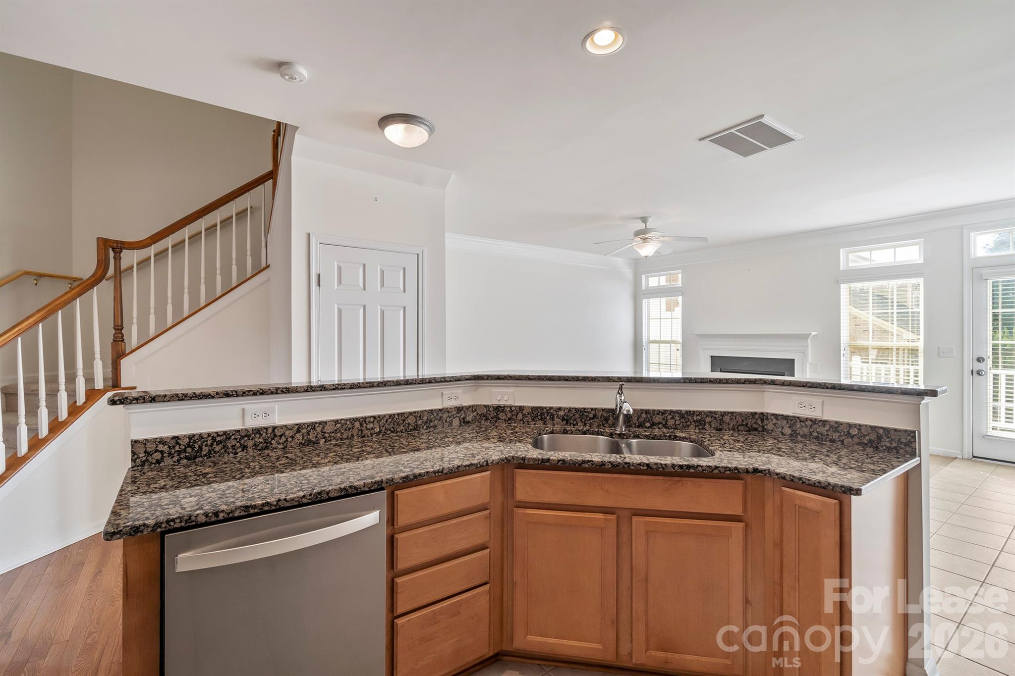 413 Armour Street Davidson, NC 28036 - Photo 6 of 33