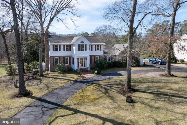 $685,000 | 4 Greenleaf Lane, Seaford, DE 19973