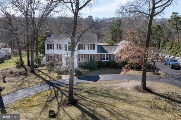 $685,000 | 4 Greenleaf Lane, Seaford, DE 19973