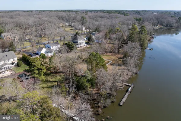 $685,000 | 4 Greenleaf Lane, Seaford, DE 19973