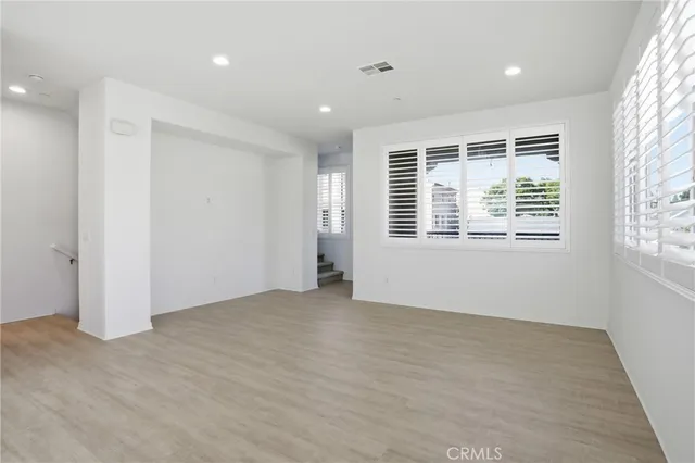 $724,800 | 811 North Dalton Avenue, Unit 105, Azusa, CA 91702