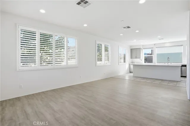 $724,800 | 811 North Dalton Avenue, Unit 105, Azusa, CA 91702