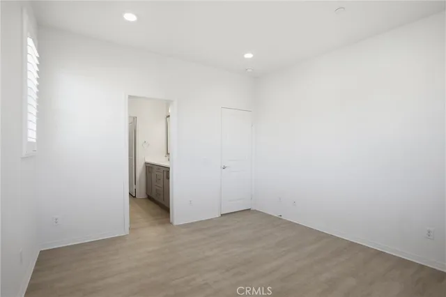 $724,800 | 811 North Dalton Avenue, Unit 105, Azusa, CA 91702