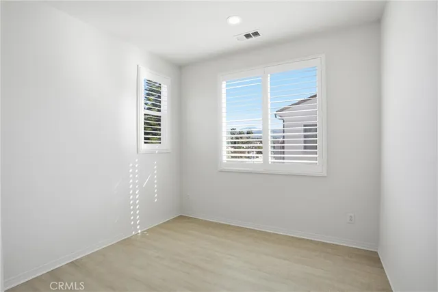 $724,800 | 811 North Dalton Avenue, Unit 105, Azusa, CA 91702