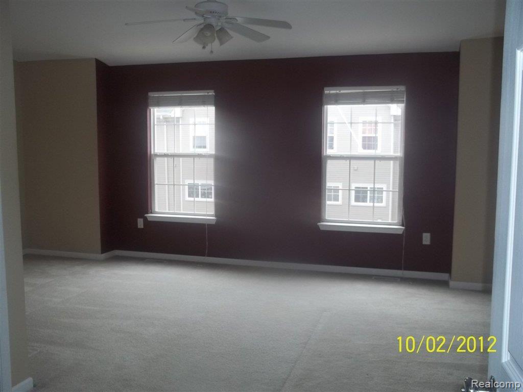 22676 Goddard Road Taylor, MI 48180 - Photo 6 of 6 100_4215.JPG