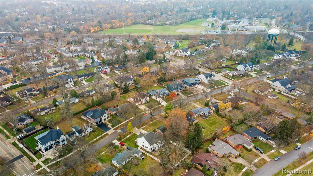 1921 Derby Road Birmingham, MI 48009 - Photo 18 of 22