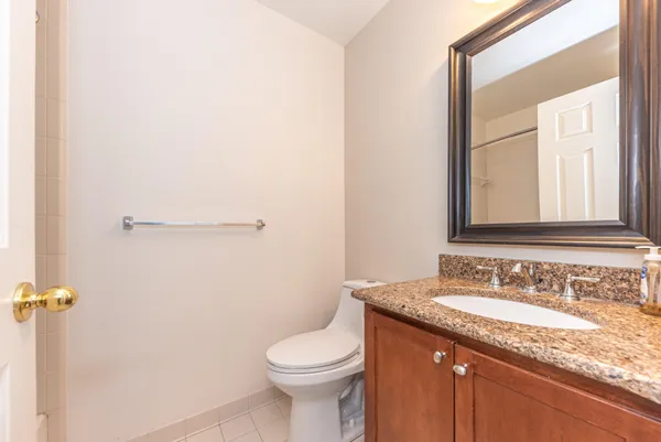 $284,500 | 5588 Hampshire Lane, Ypsilanti, MI 48197