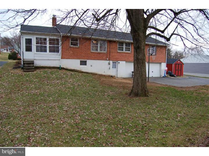 833 Rhodora Avenue Reading, PA 19605 - Photo 3 of 14 Exterior Back