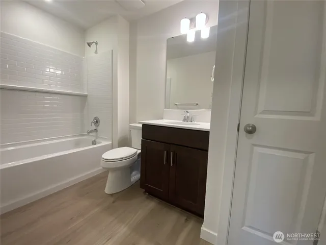 $819,950 | 1439 121st Avenue Southeast, Unit MB 07, Lake Stevens, WA 98258