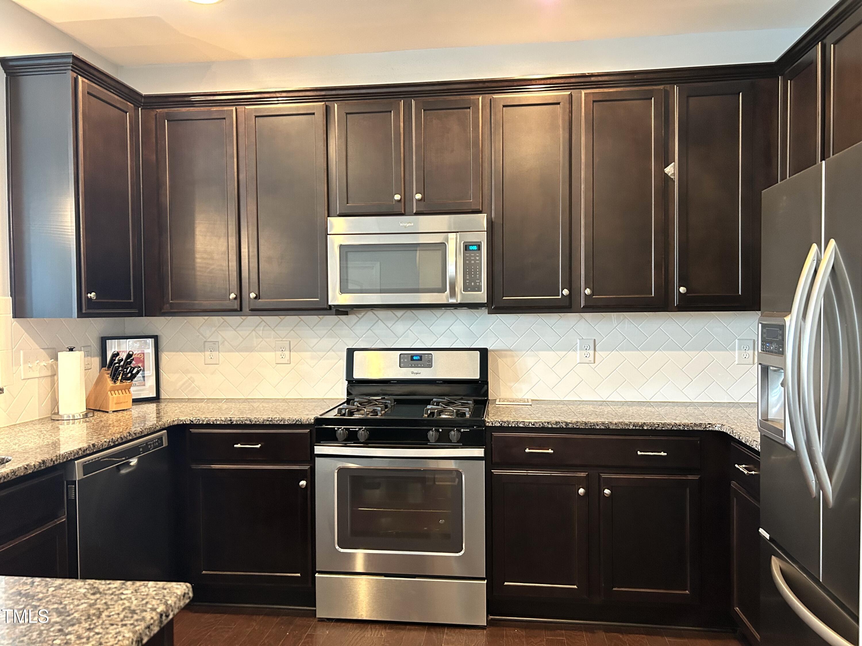 9128 Wooden Road Raleigh, NC 27617 - Photo 10 of 36 a-kitchen4