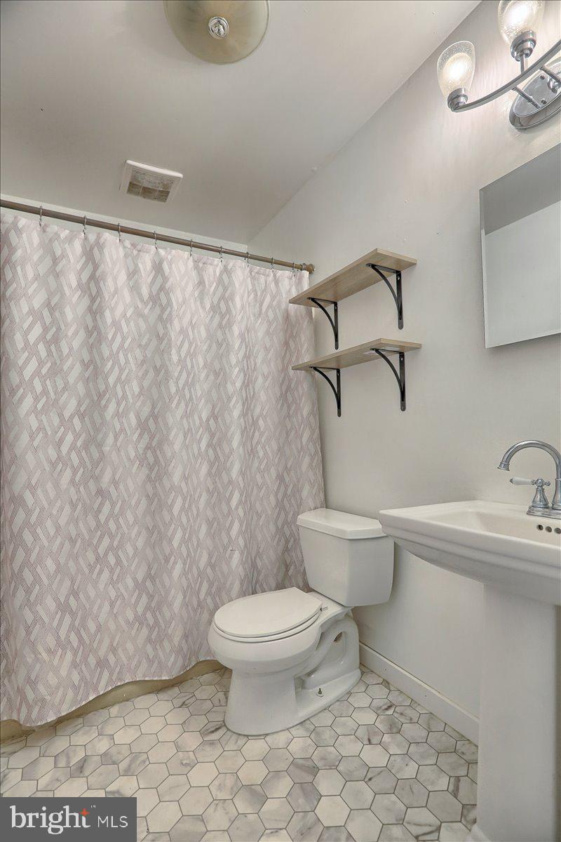 1096 Williamsburg Road Lancaster, PA 17603 - Photo 21 of 31 Gallery Image 21