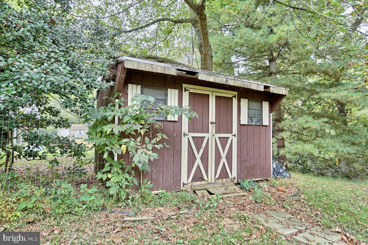 1096 Williamsburg Road Lancaster, PA 17603 - Photo 29 of 31 Gallery Image 29