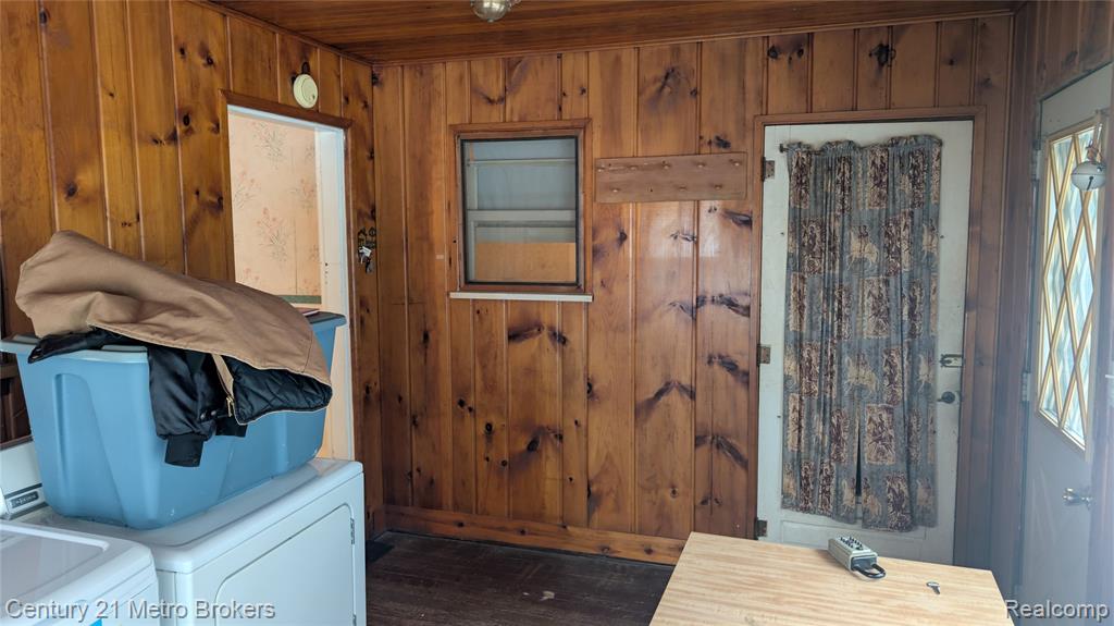 2400 North State Road Davison, MI 48423 - Photo 8 of 18