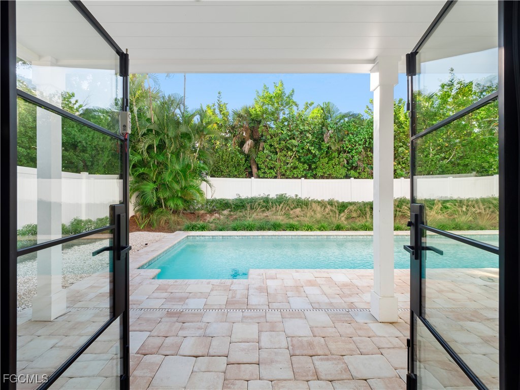 2480 Library Way Sanibel, FL 33957 - Photo 38 of 50