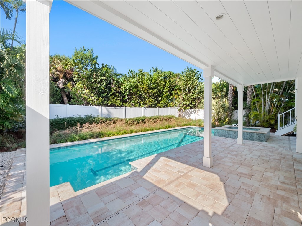 2480 Library Way Sanibel, FL 33957 - Photo 39 of 50