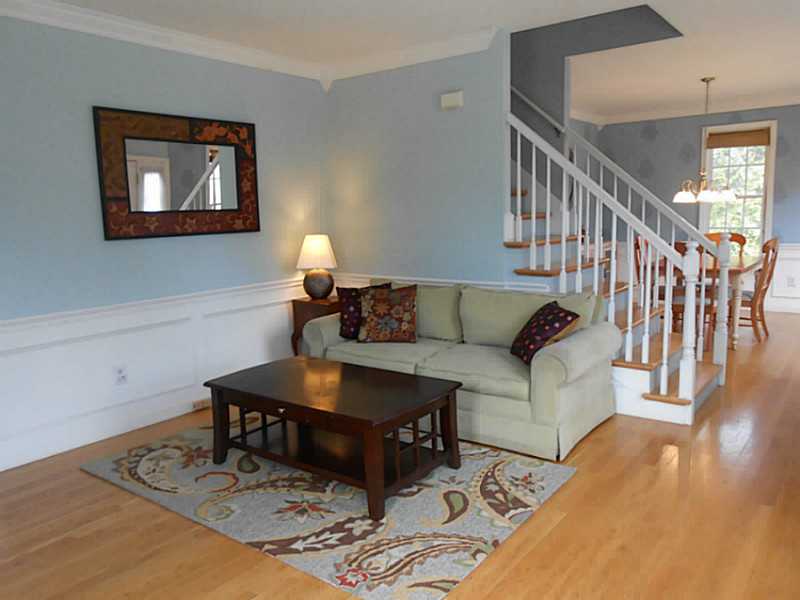 60 Mason Road Barrington, RI 02806 - Photo 14 of 24 Living Room.