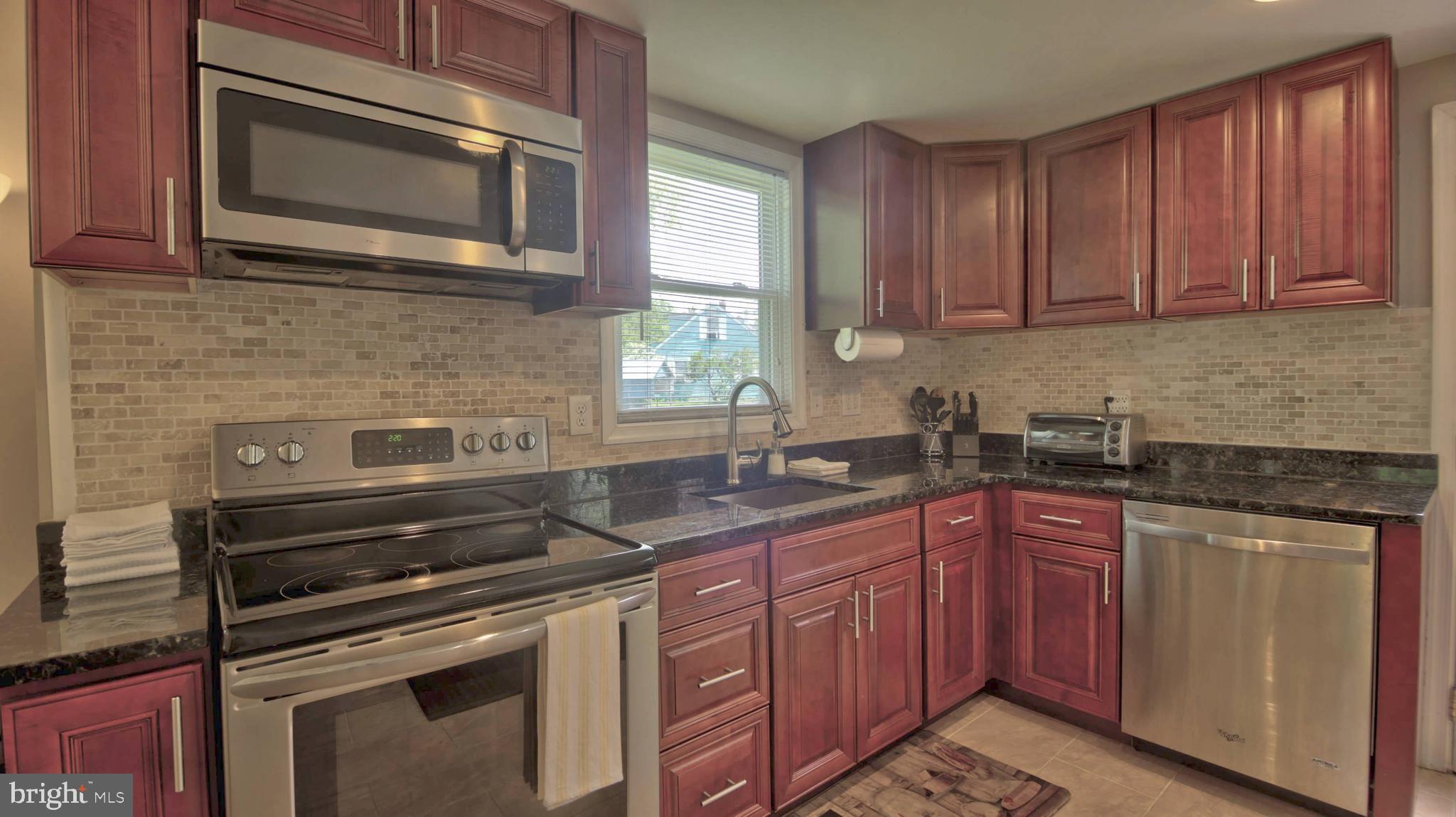 4709 Beauford Road Morningside, MD 20746 - Photo 10 of 28 Updated Gourmet Kitchen