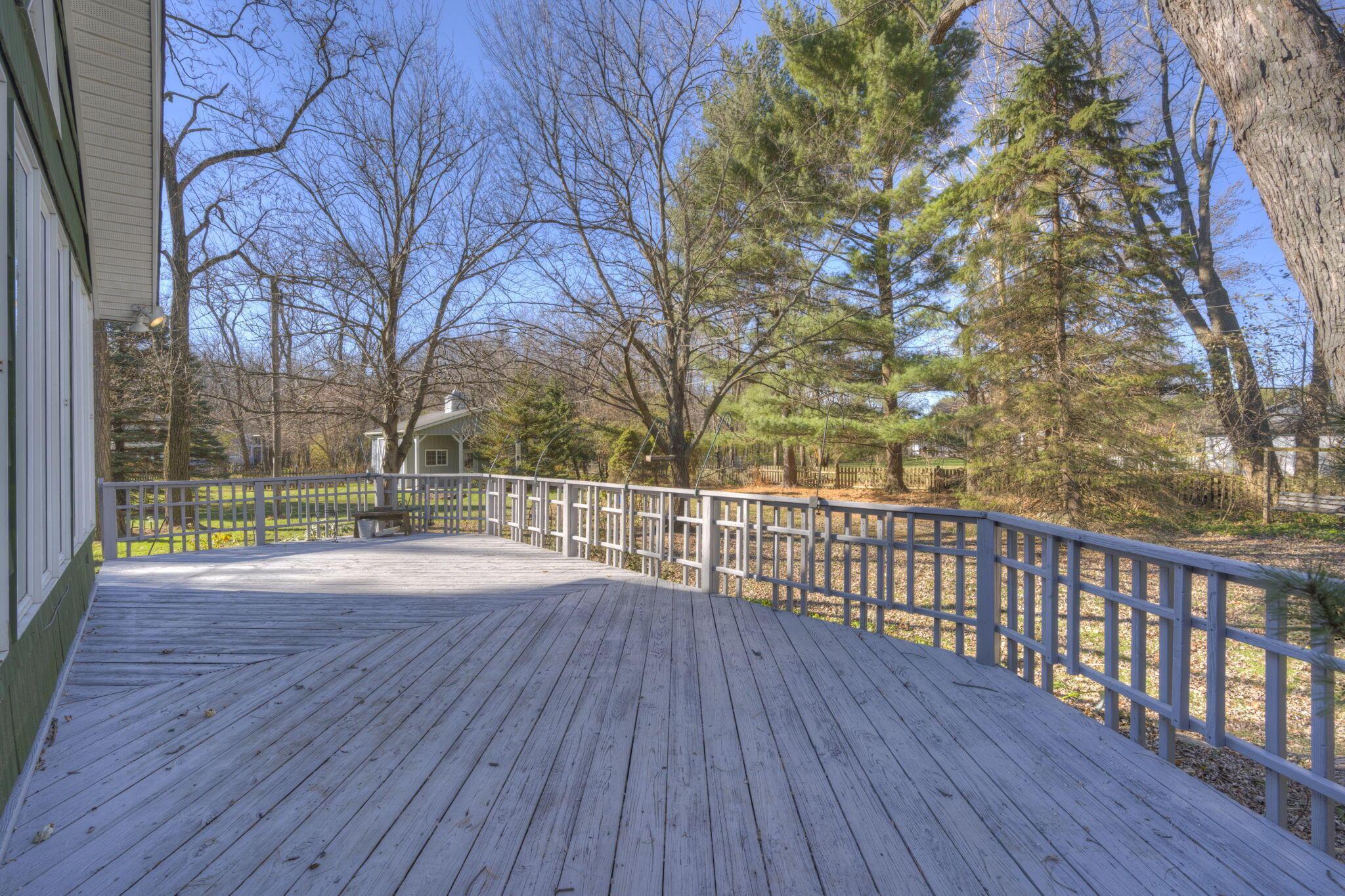 7385 Lee Road Westerville, OH 43081 - Photo 39 of 48 Outdoor living